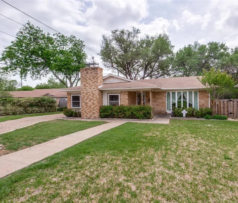 2010 Frances Drive, Garland TX 75042