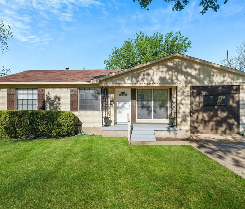 7421 Woodshire Drive, Dallas TX 75232
