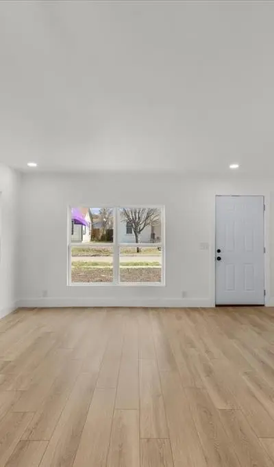 3024 James Avenue, Fort Worth TX 76110 - Photo 4