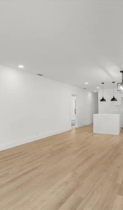 3024 James Avenue, Fort Worth TX 76110 - Photo 5