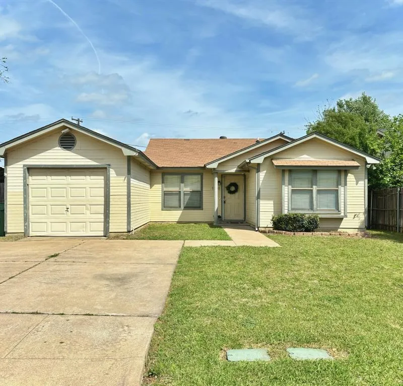 1501 Gentle Wind Drive, Arlington TX 76018