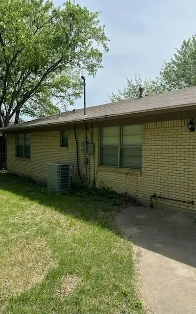 1716 Westchester Street, Denton TX 76201 - Photo 5