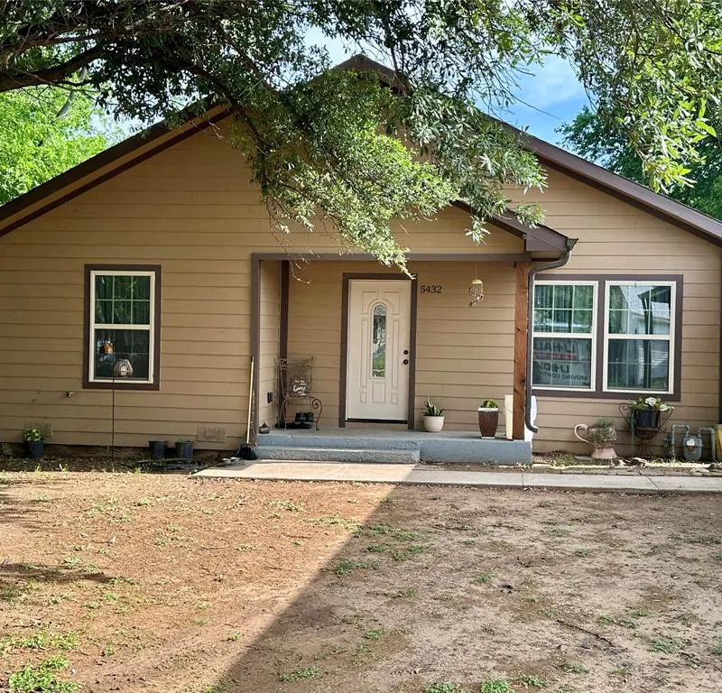 5432 Laster Road, Fort Worth TX 76119