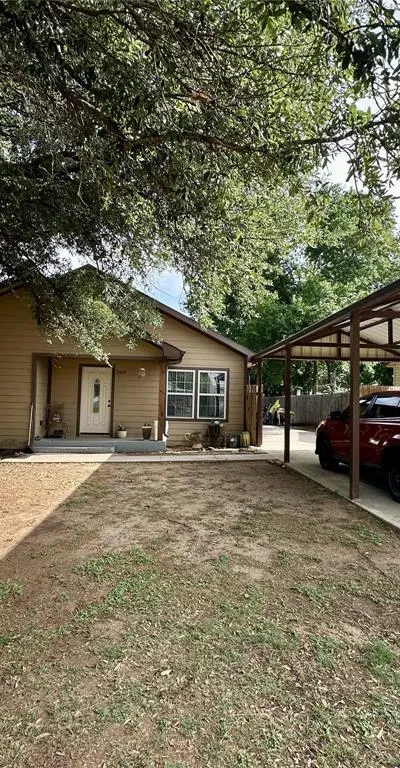 5432 Laster Road, Fort Worth TX 76119 - Photo 3