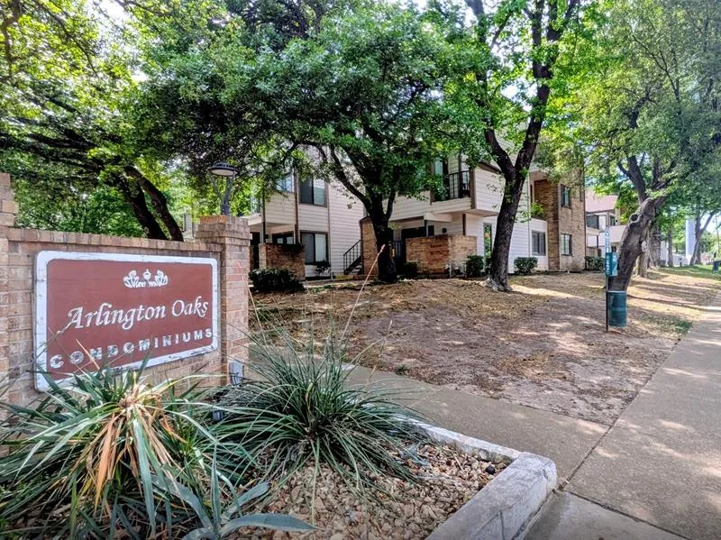 2312 Balsam Drive # A303, Arlington TX 76006
