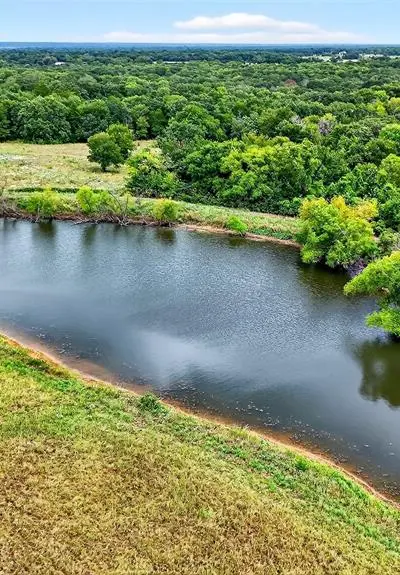 1200 County Road 1215, Savoy TX 75479 - Photo 2