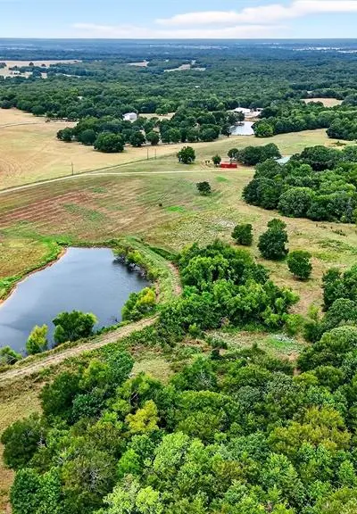 1200 County Road 1215, Savoy TX 75479 - Photo 4