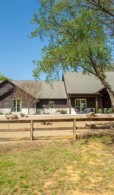 2431 Dr Sanders Road, Cross Roads TX 76227 - Photo 3