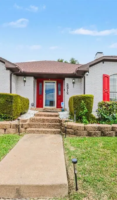 2212 Southern Court, Carrollton TX 75006