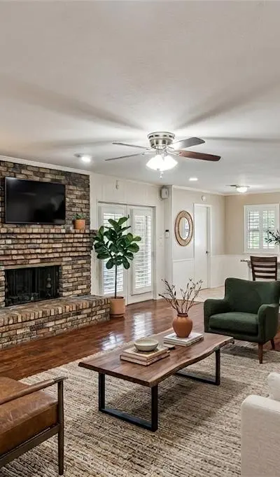 1401 Allegheny Drive, Arlington TX 76012 - Photo 4