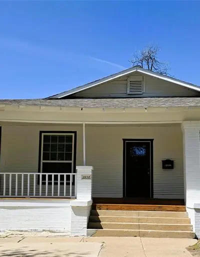 2936 S Jennings Avenue, Fort Worth TX 76110