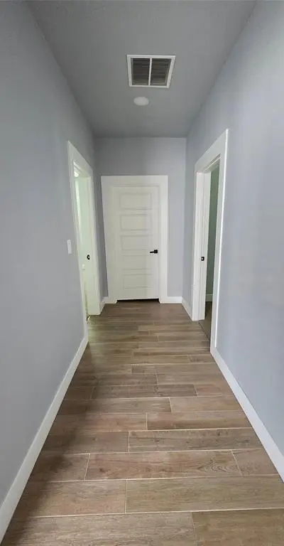 2936 S Jennings Avenue, Fort Worth TX 76110 - Photo 2