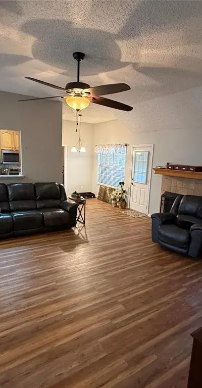 809 Martin Street, Bonham TX 75418 - Photo 4
