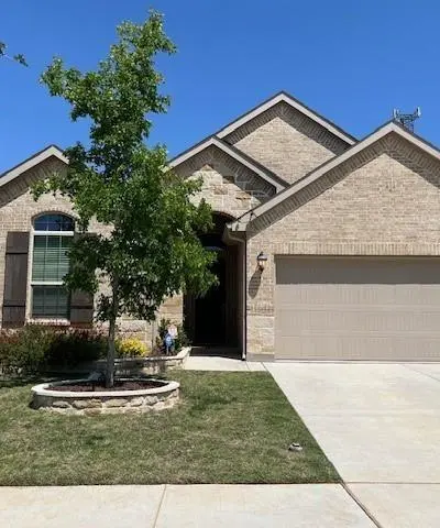 1033 Almond Street, Hickory Creek TX 75065