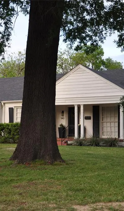 940 Davis N, Sulphur Springs TX 75482 - Photo 2