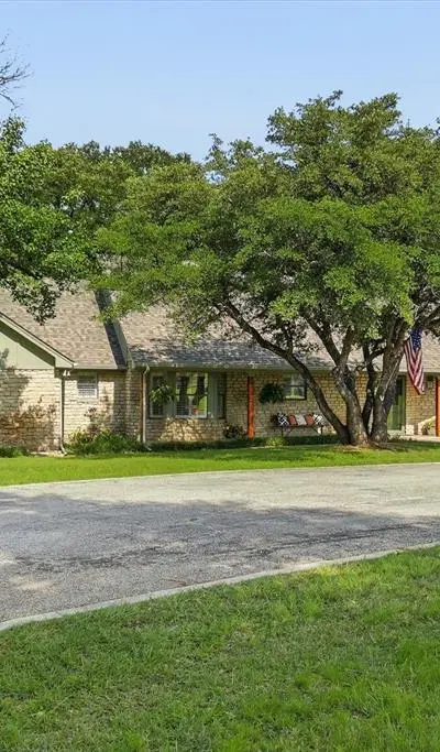 1904 Oak Ridge Trail, Bridgeport TX 76426 - Photo 3