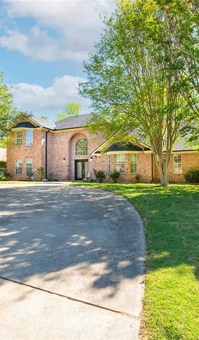 2020 Arbor Bend Street, Bonham TX 75418