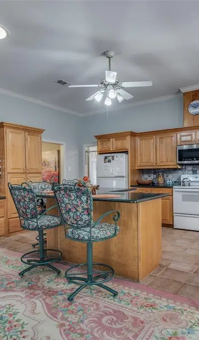 120 Modoc Trail, Lake Kiowa TX 76240 - Photo 5