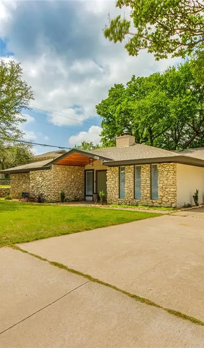 1209 Wade Drive, Bedford TX 76022 - Photo 3