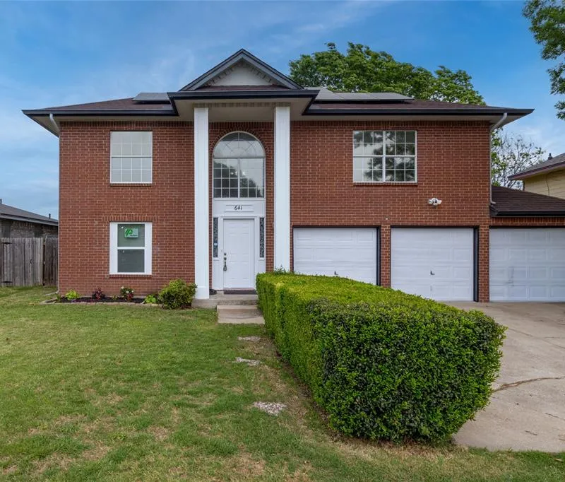 641 Lemon Drive, Arlington TX 76018