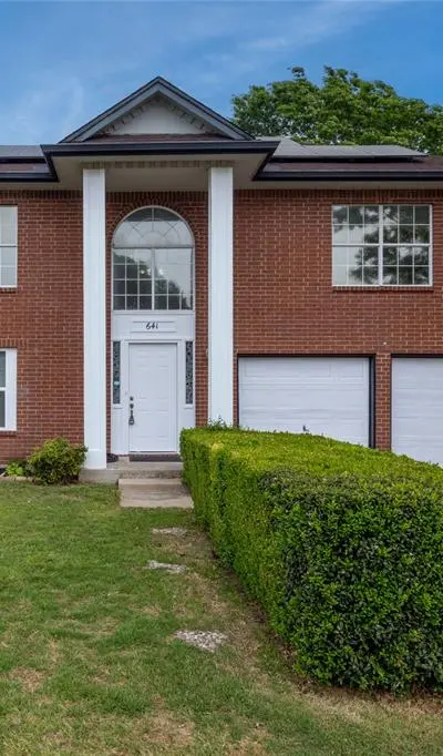 641 Lemon Drive, Arlington TX 76018