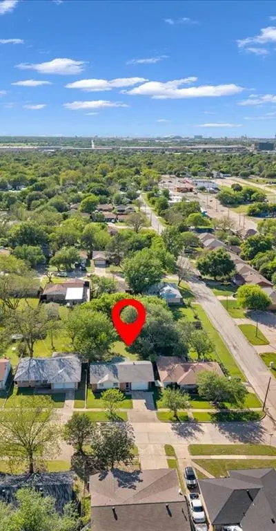 905 SE 3rd Street, Grand Prairie TX 75051 - Photo 3