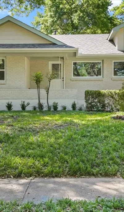 1918 Elmwood Boulevard, Dallas TX 75224