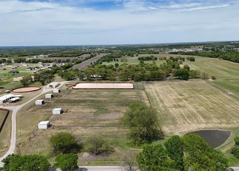 990 Doss Road, Millsap TX 76066