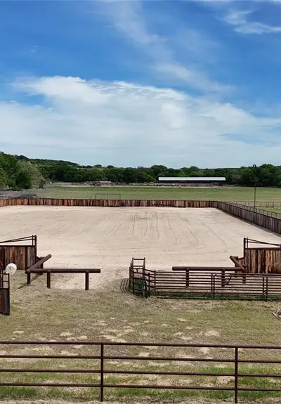 990 Doss Road, Millsap TX 76066 - Photo 5