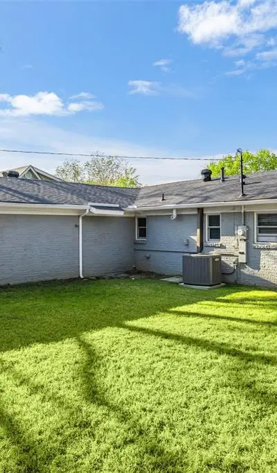 201 Olive Street, Hurst TX 76053 - Photo 2