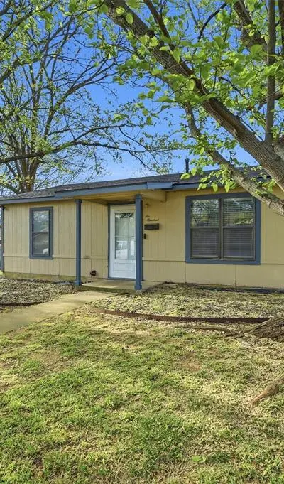 600 E South Street, Whitesboro TX 76273 - Photo 3