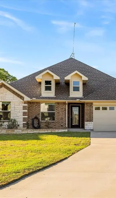 2808 Rodeo Drive, Quinlan TX 75474