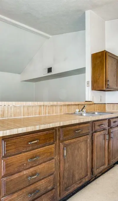 7049 Sorcey Road, Dallas TX 75249 - Photo 5