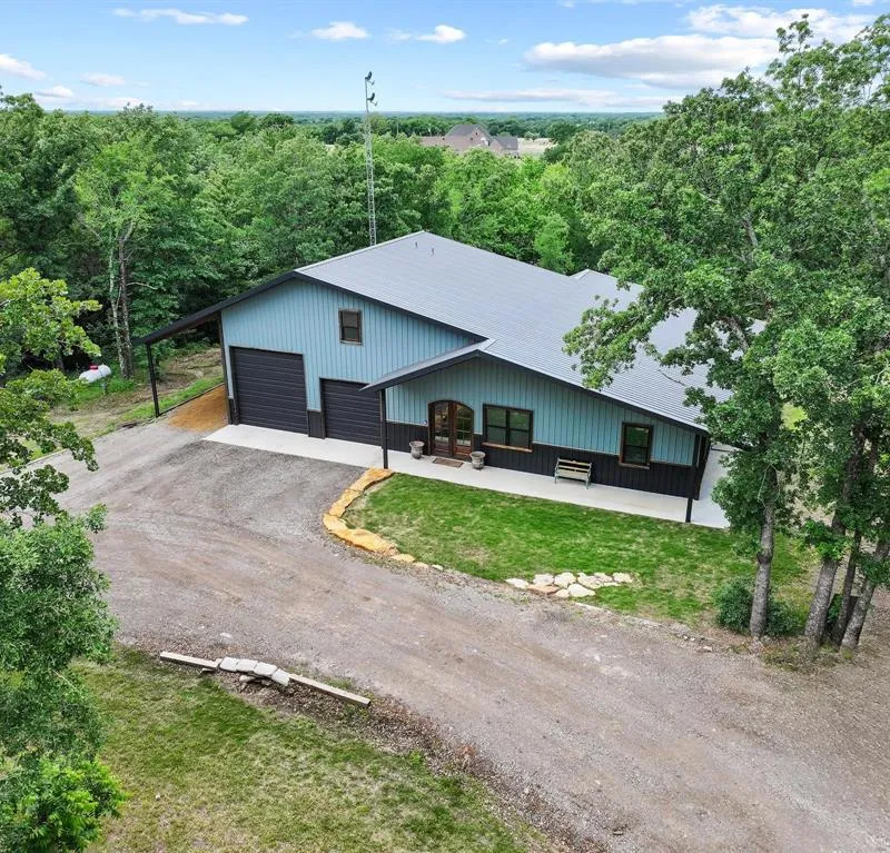 1900 County Road 1535, Bonham TX 75418