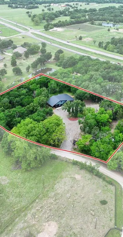 1900 County Road 1535, Bonham TX 75418 - Photo 2