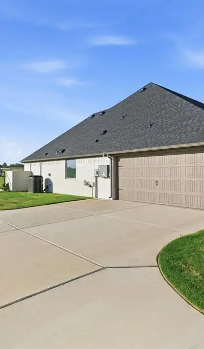 1016 Paradise Parkway, Poolville TX 76487 - Photo 5