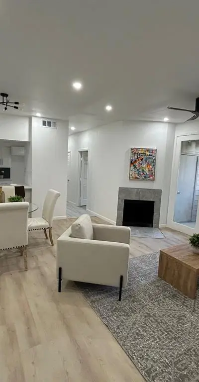 8545 Midpark Road # 9, Dallas TX 75240
