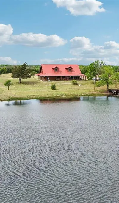 7956 S State Highway 78, Leonard TX 75452