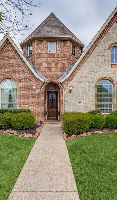 2223 Alisa Lane, Trophy Club TX 76262 - Photo 4