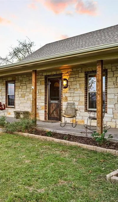 420 County Road 4825, Leonard TX 75452