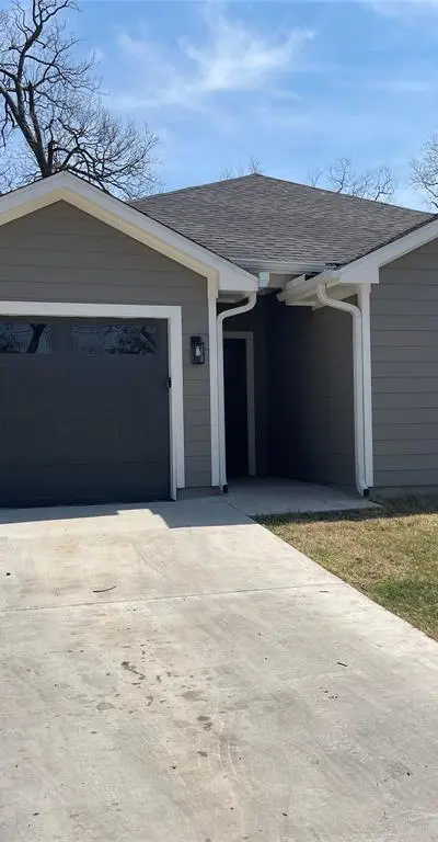 3524 HAMILTON Avenue, Dallas TX 75210 - Photo 2