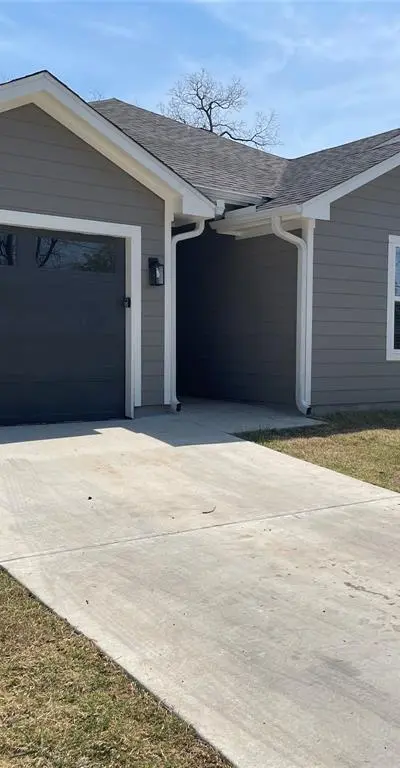3524 HAMILTON Avenue, Dallas TX 75210 - Photo 4