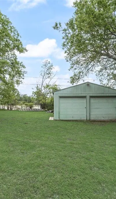 6737 Lakeside Drive, Lake Worth TX 76135 - Photo 3