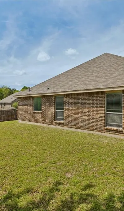 2242 Upcreek Court, Dallas TX 75253 - Photo 2