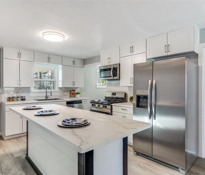804 Lively Street, Bowie TX 76230