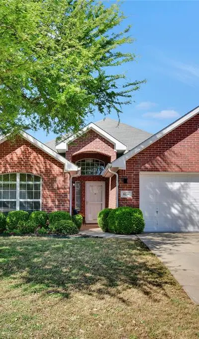 6216 Gillispie Drive, Fort Worth TX 76132 - Photo 3