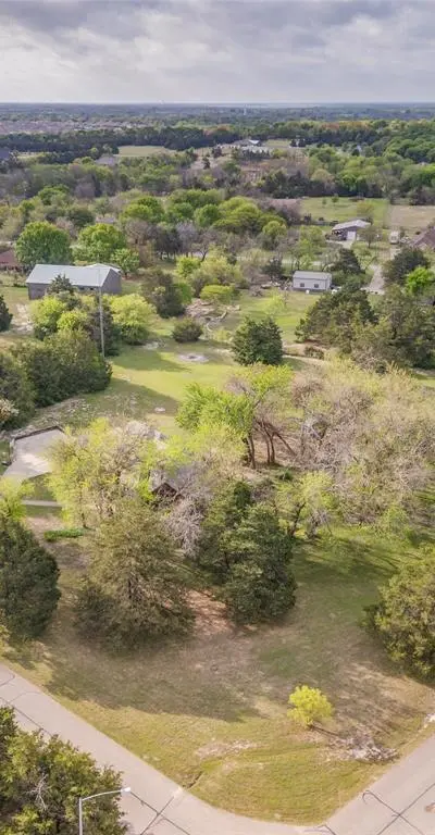 305 Cedar Hill Circle, Lowry Crossing TX 75407 - Photo 3