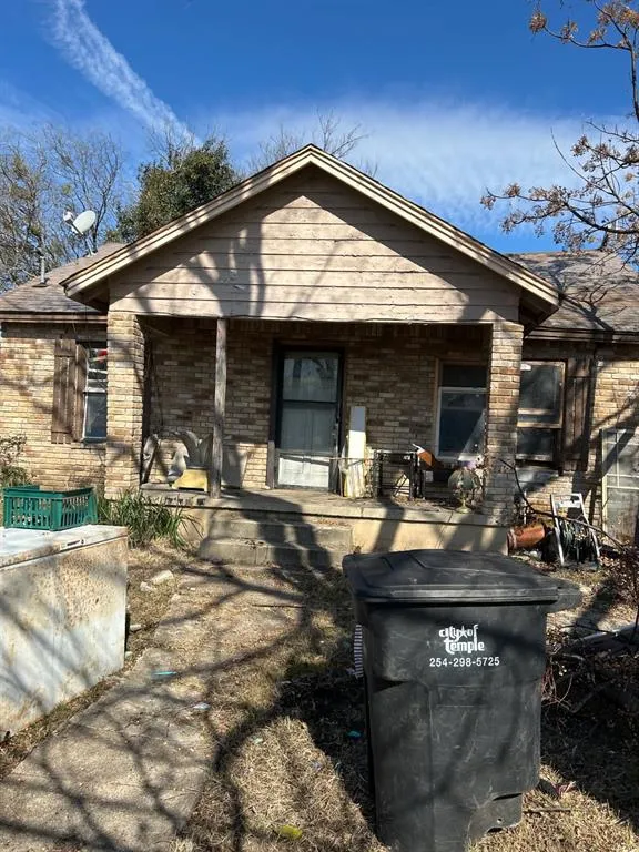 1701 E Leon Street, Gatesville TX 76528