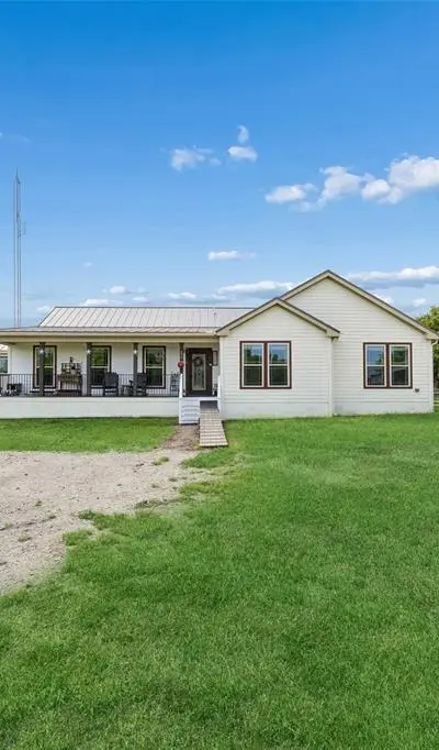 579 County Road 5005, Blue Ridge TX 75424 - Photo 2