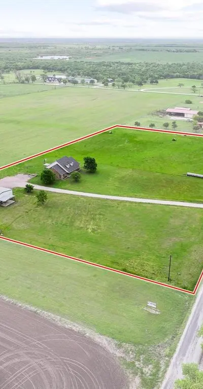 386 Scoggins Road, Tioga TX 76271 - Photo 4